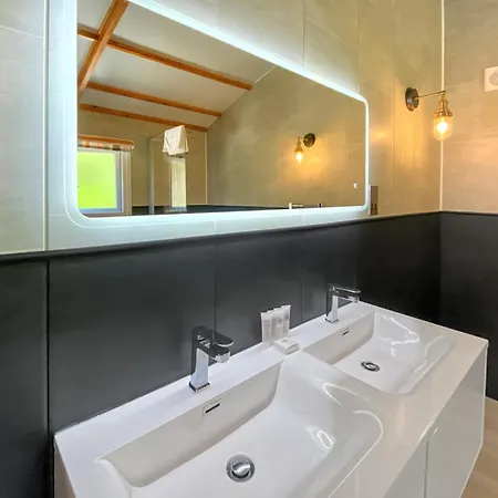 Crake Valley Holiday park